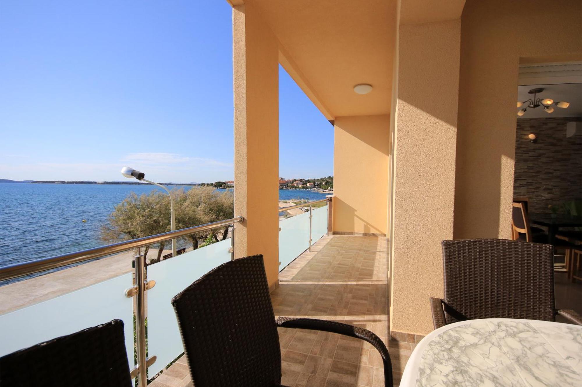 ברודאריצה Apartments Superba חדר תמונה